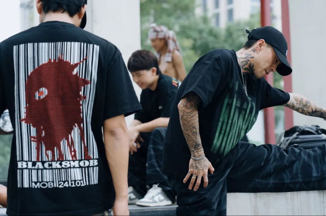 为什么现在赞助/职业滑手的竞品意识越来越淡了?-MadFuture 疯未来